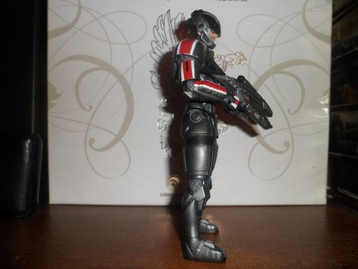 Mass Effect 3 - Shepard  Action Figure - обзор